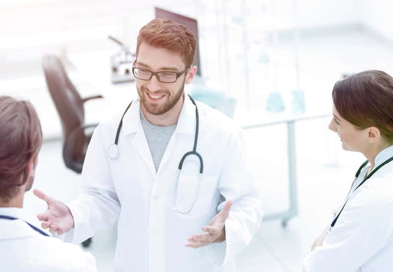 كل ما تريد معرفته عن دراسة الطب والعلوم الصحيّة