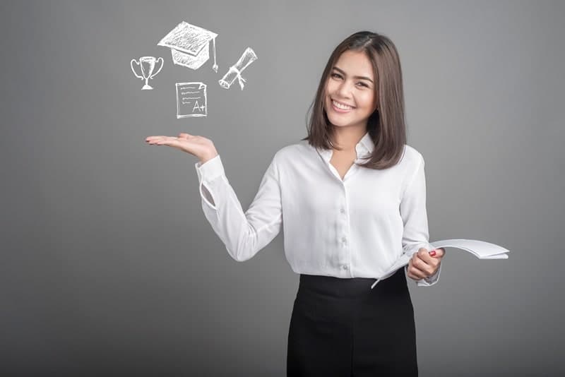 تعرف على تخصص مضيفة طيران