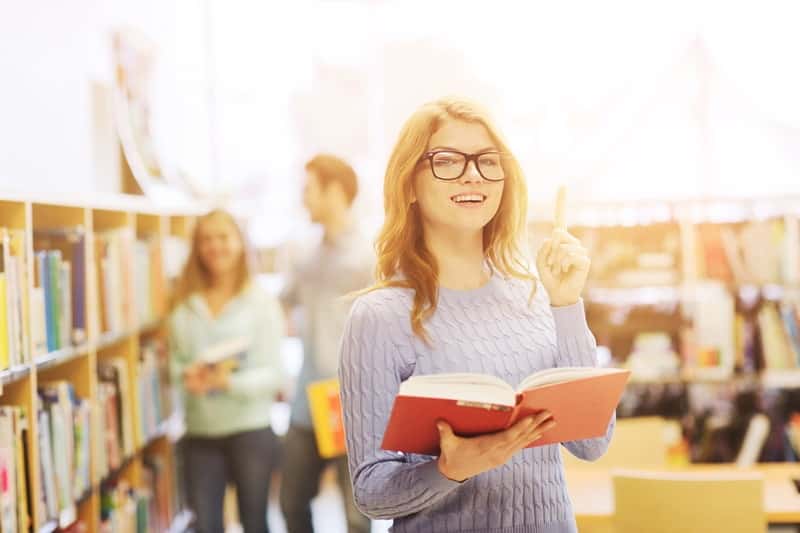 الدراسة في الخارج بالإنجليزي. تعرف عليها الان