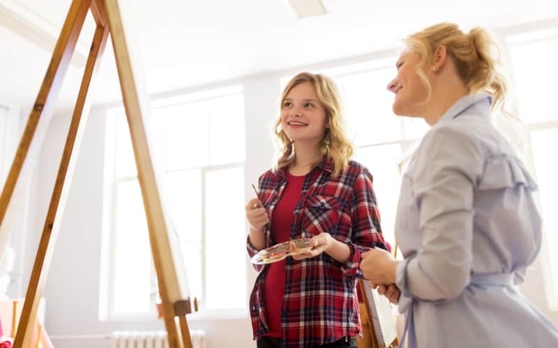 دراسة تخصصات الفنون الإبداعية والتصميم في الجامعات الأمريكية