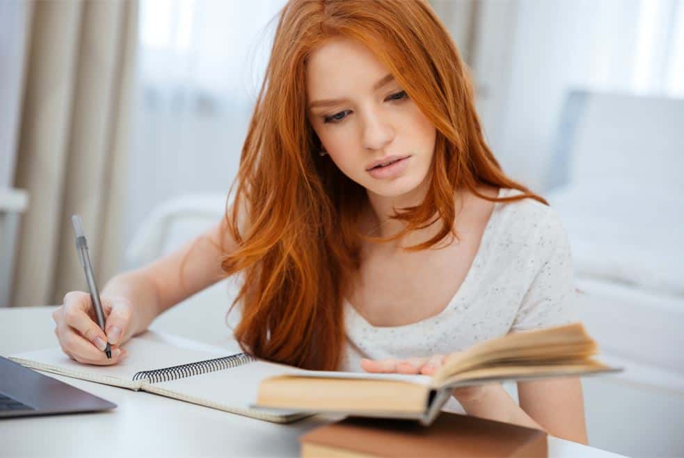 ما هو تخصص التأمين وإدارة المخاطر؟