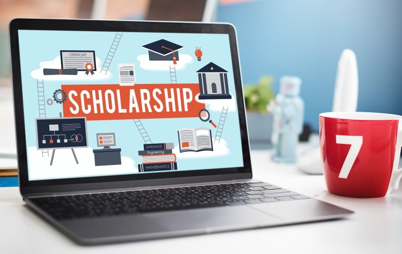 How to Apply for Scholarship in UK Universities?